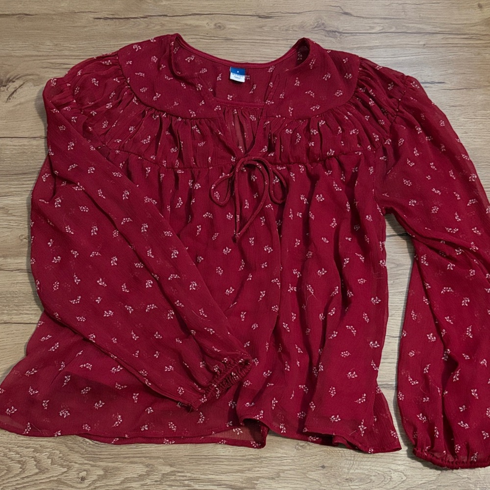 Old Navy Red Floral Tie-Neck Peasant Blouse